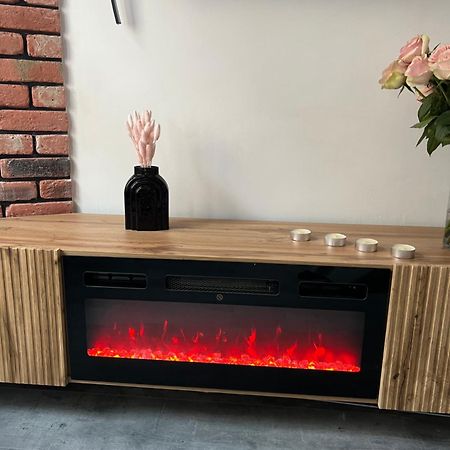 Loft W Centrum Z Jacuzzi Wrocław Kültér fotó